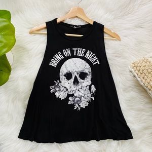 Black Skull Graphic Muscle Tank Top